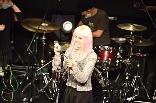 シンガーソングライター